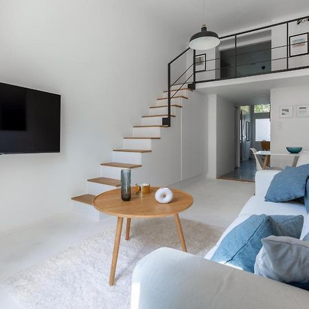 بودابست Black And White Apartment المظهر الخارجي الصورة