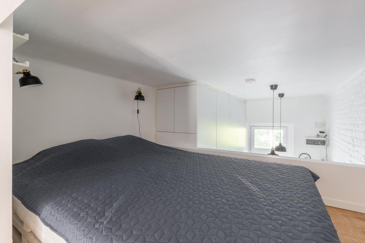 بودابست Black And White Apartment المظهر الخارجي الصورة
