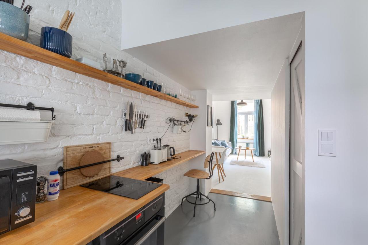 بودابست Black And White Apartment المظهر الخارجي الصورة